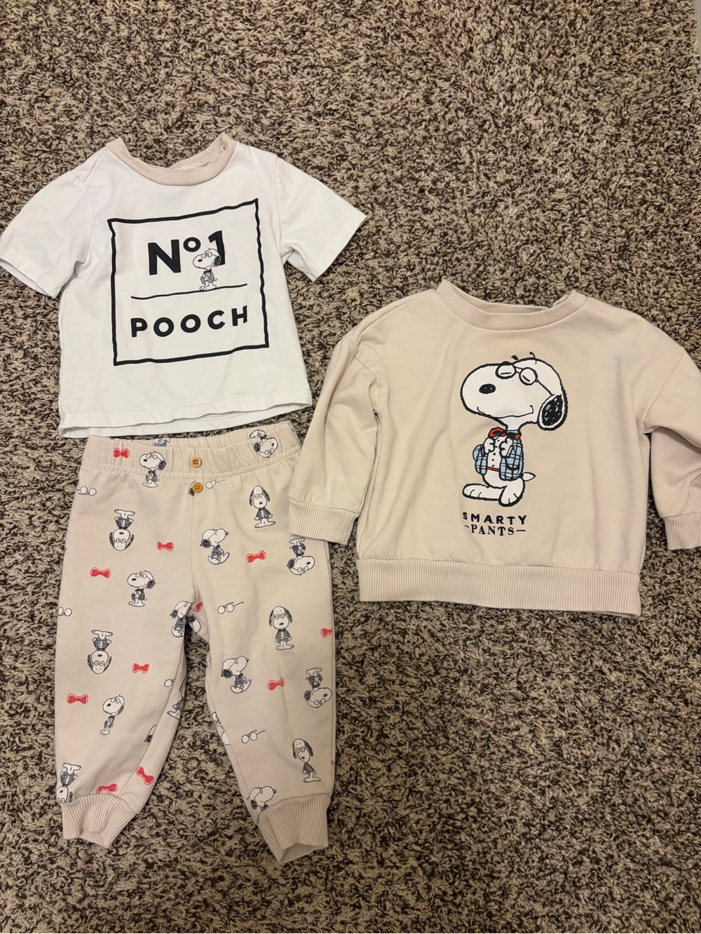 Peanuts Beige and White Snoopy Pajama Set